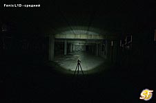 Тест фонарей - Fenix L1D средний