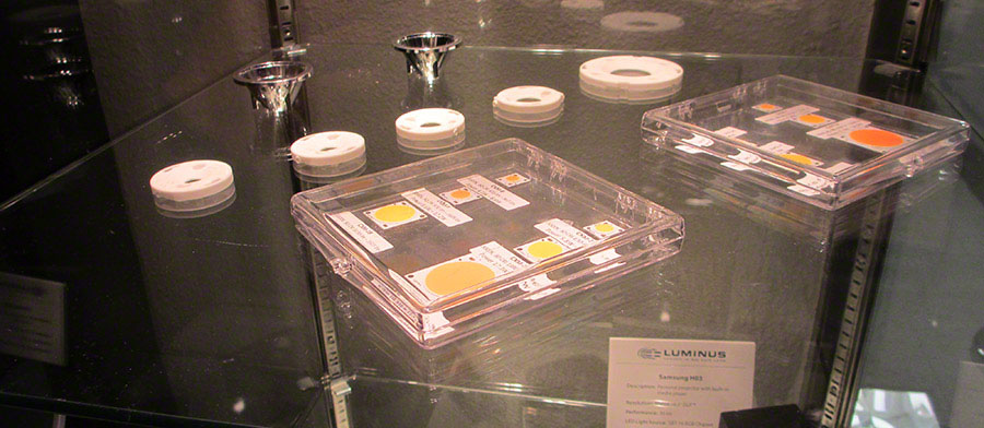 Luminus Devices