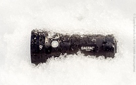Дальнобойный фонарь EagleTac MX3T-C (4 x Luminus SFT70, холодный свет)